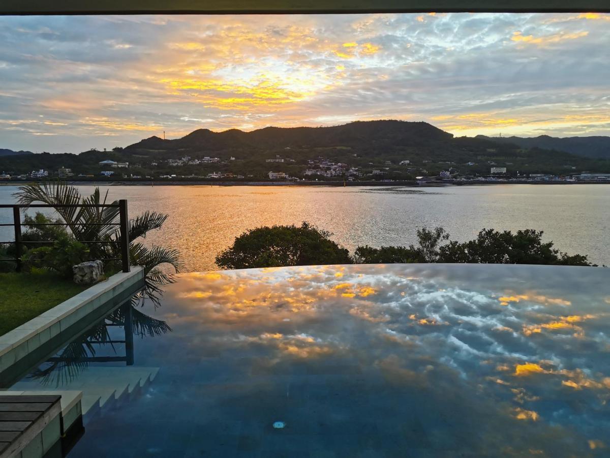 Sesoko Sansui Villa Bagian luar foto