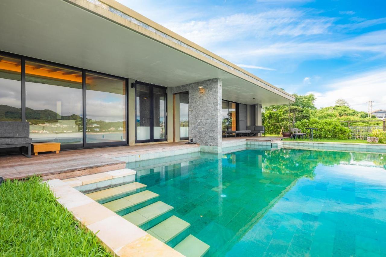 Sesoko Sansui Villa Bagian luar foto