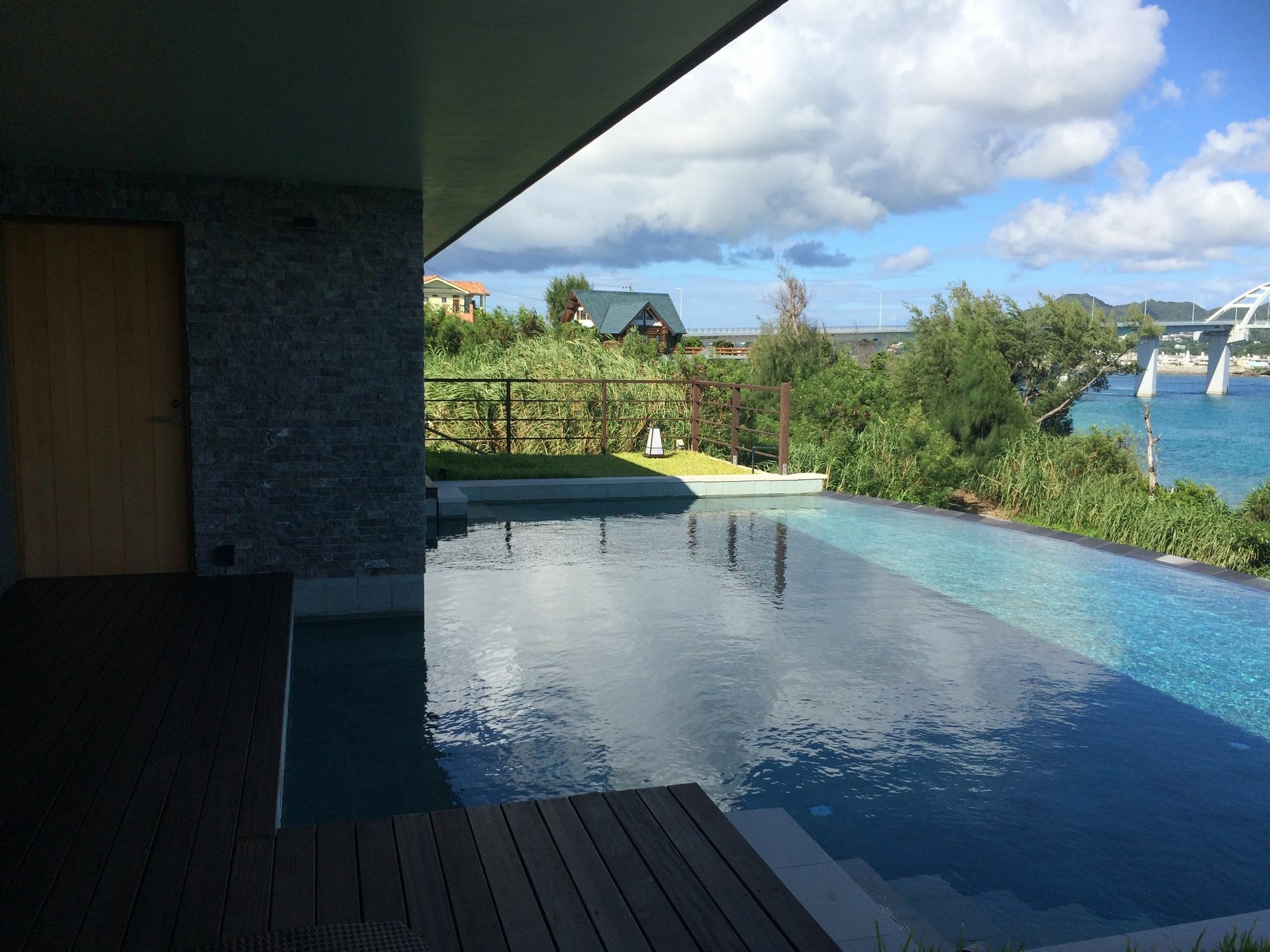 Sesoko Sansui Villa Bagian luar foto
